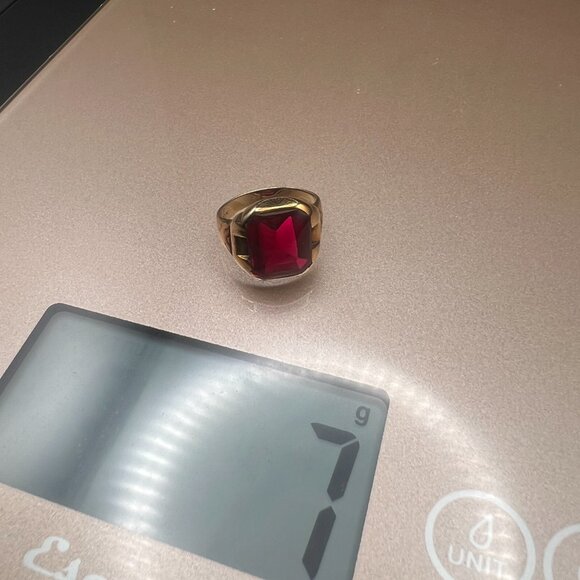Mens 10K Gold Signet Ring with smooth garnet stone, Vintage Size 8.5 Unisex Ring - Picture 11 of 11